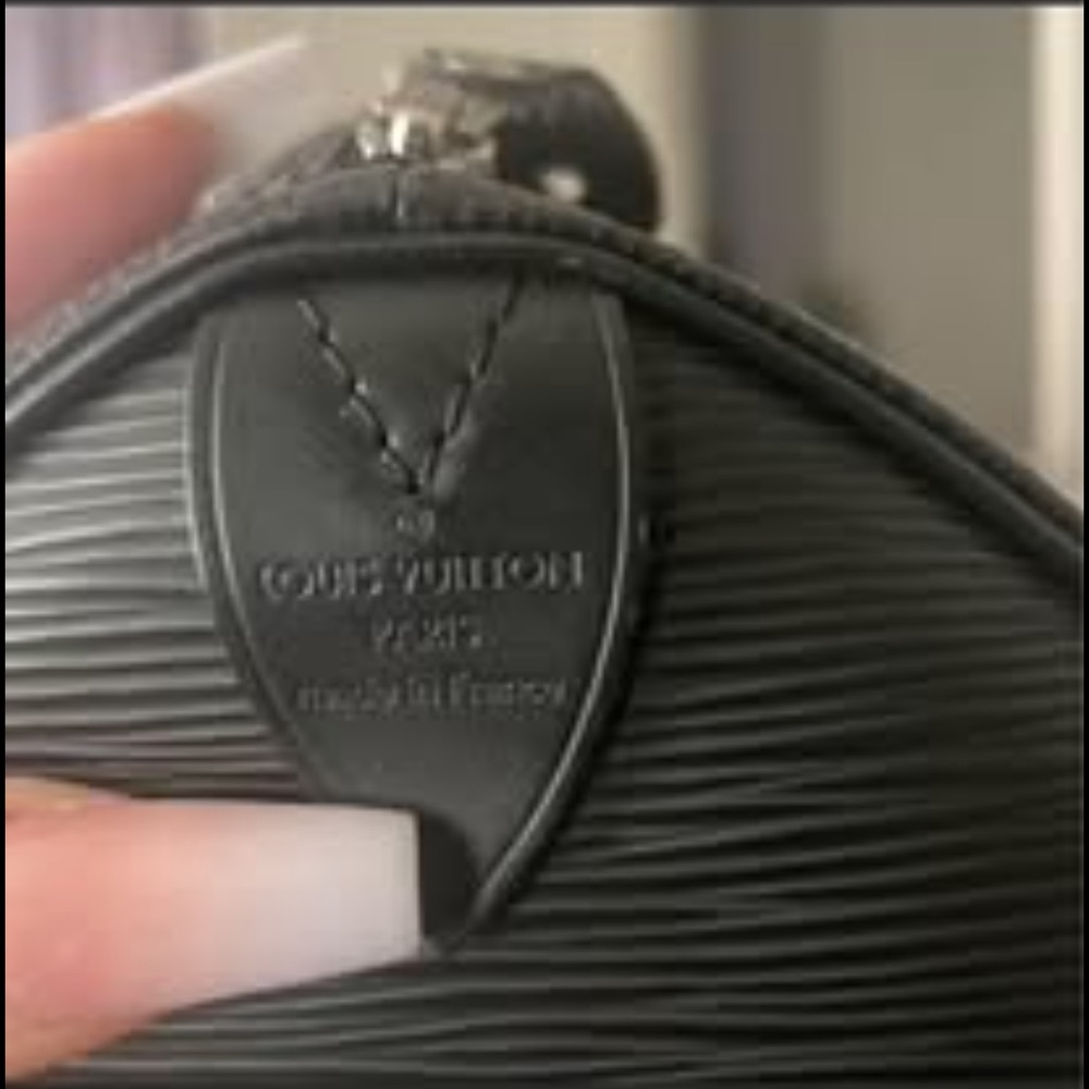 Authentic Leather Louis Vuitton Epi Speedy 30 & Matching  Wallet - Picture 5 of 5
